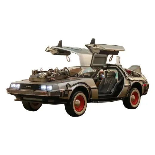 Delorean Time Machine: Back To The Future Part III: Hot Toys Hot Toys