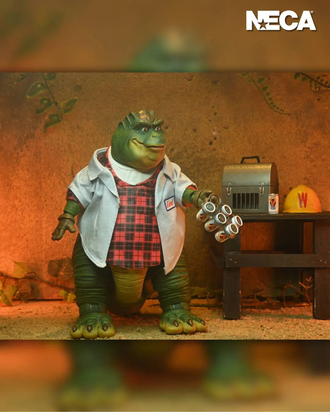 Dinosaurs: Earl Sinclair: (WESAYSO) Ultimate 7 Inch Action Figure Neca