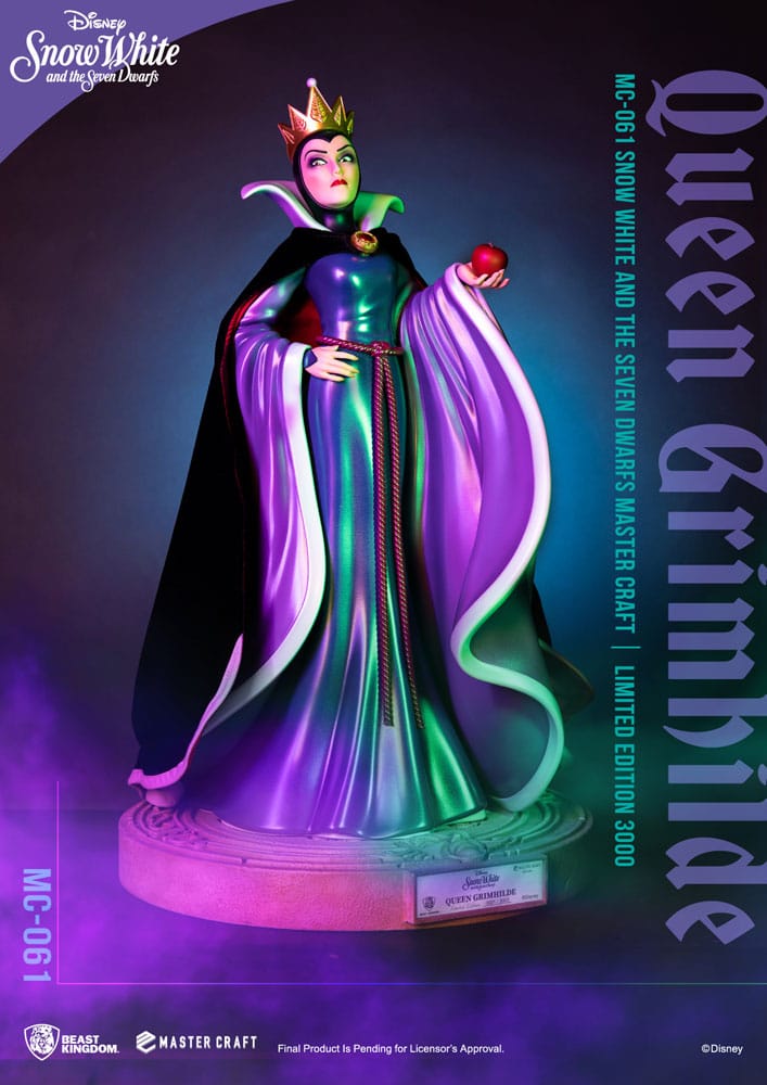 Disney: Snow White and the Seven Dwarfs: Queen Grimhilde: Master Craft Statue - Beast Kingdom Toys Statue