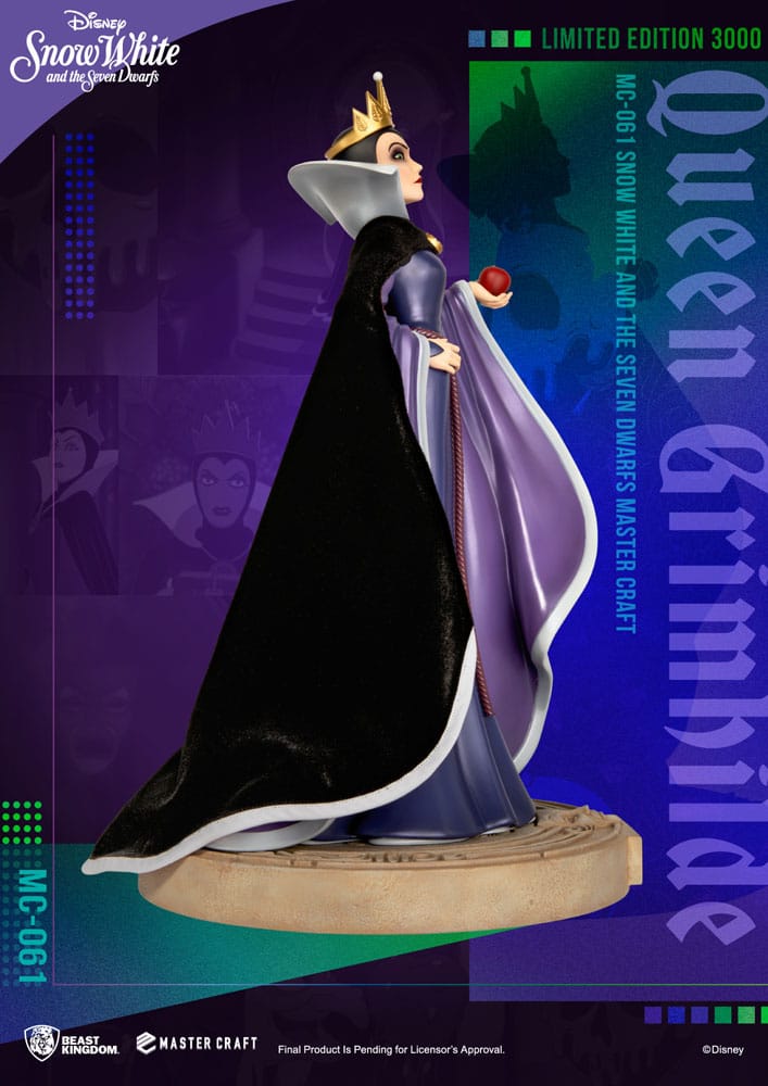 Disney: Snow White and the Seven Dwarfs: Queen Grimhilde: Master Craft Statue - Beast Kingdom Toys Statue