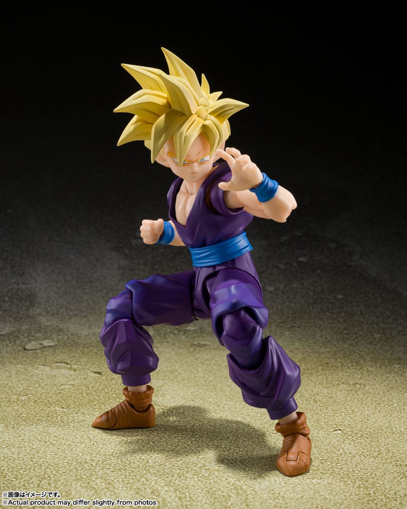 Dragon Ball Z S.H. Figuarts Action Figure Super Saiyan Son Gohan - The Warrior Who Surpassed Goku 11 cm - Bandai Tamashii Nations Action Figures