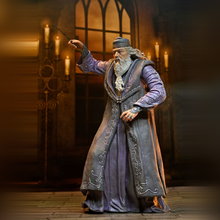 Harry Potter: Albus Dumbledore 7-Inch Legacy Collection Figure