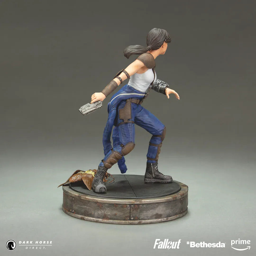 Fallout: Lucy: Tv Series: Figure Dark Horse