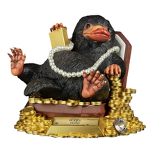 Fantastic Beasts: Teddy: Master Craft Statue - Beast Kingdom Toys Statue