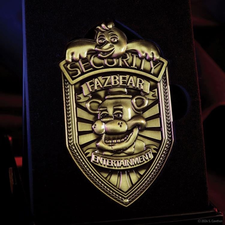 Five Nights at Freddy's Security Badge Antique Brass Edition Replica - FaNaTtiK Desktop Collectible
