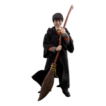 Harry Potter & The Sorcerers Stone: Harry Potter Figure - Star Ace Action Figures