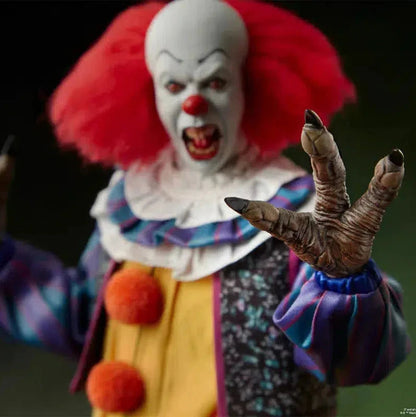 IT: Pennywise: 1990: Sixth Scale Figure - Sideshow Collectibles Action Figure