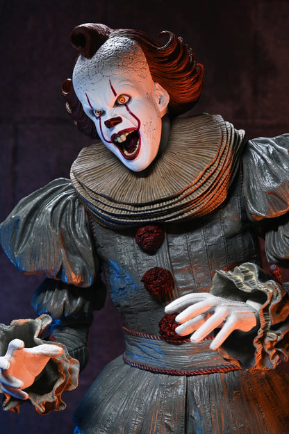 IT: Welcome to Derry: Pennywise: 1/4 - Neca Action Figures