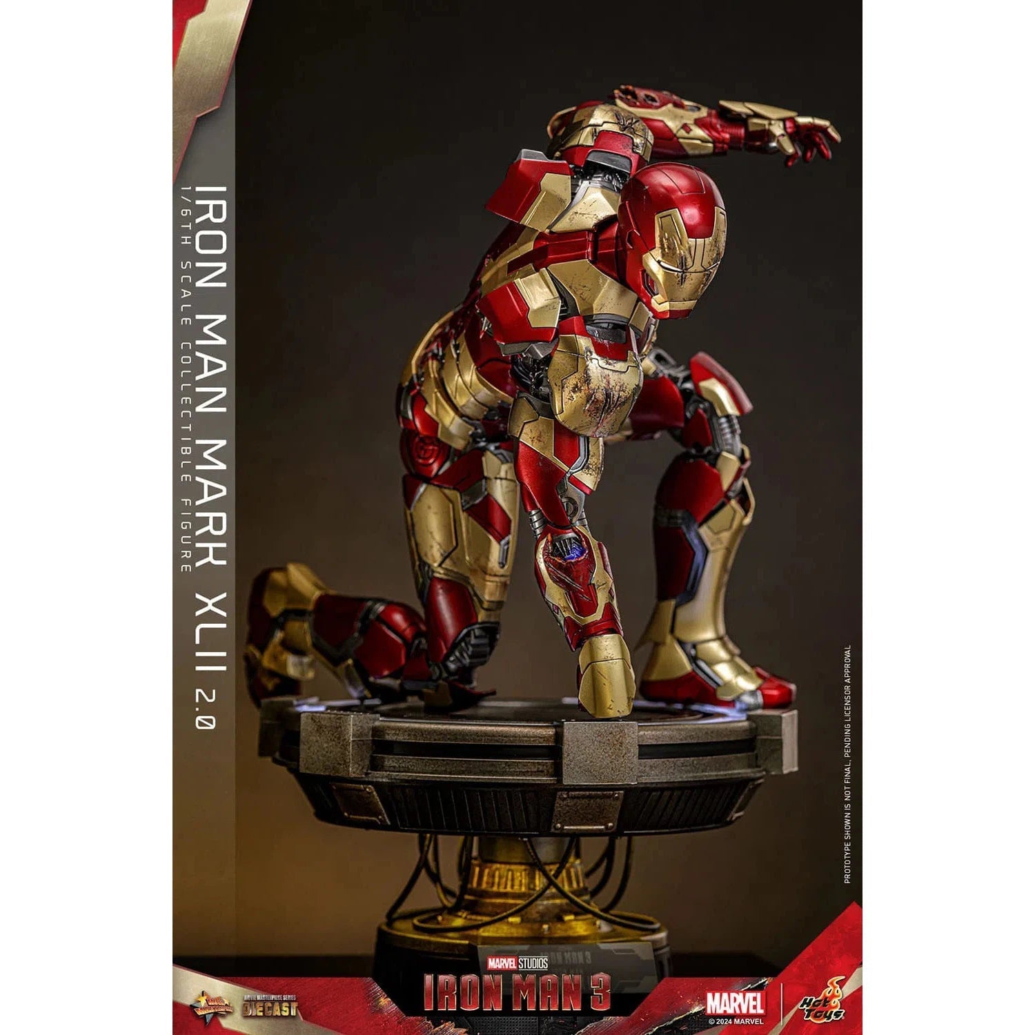 Iron Man 3: Iron Man Mark XLII (2.0): Deluxe: Marvel: Diecast - Hot Toys Action Figure