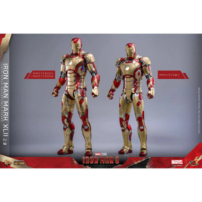 Iron Man 3: Iron Man Mark XLII (2.0): Deluxe: Marvel: Diecast - Hot Toys Action Figure