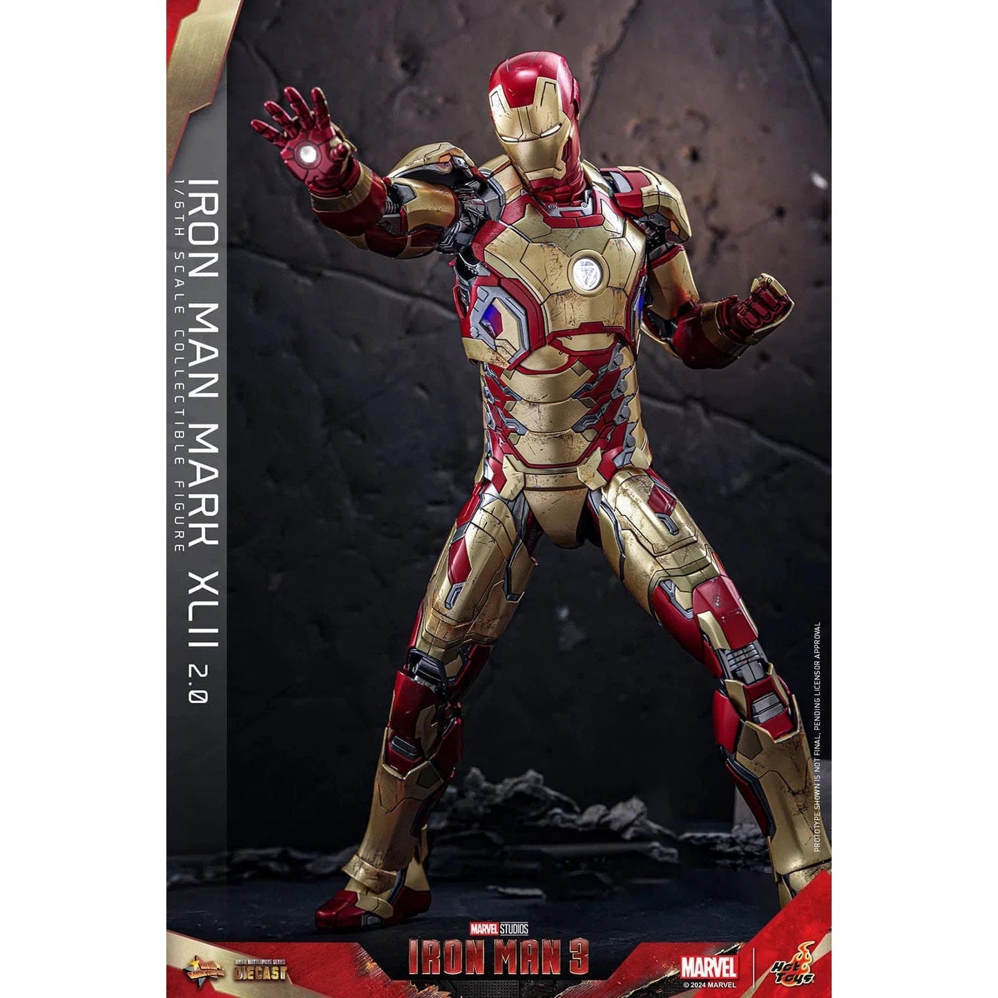 Iron Man 3: Iron Man Mark XLII (2.0): Deluxe: Marvel: Diecast - Hot Toys Action Figure
