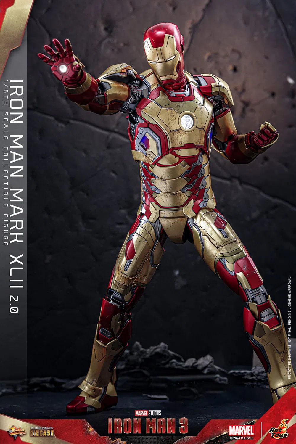 Iron Man 3: Iron Man Mark XLII (2.0): Deluxe: Marvel: Diecast: Hot Toys Hot Toys