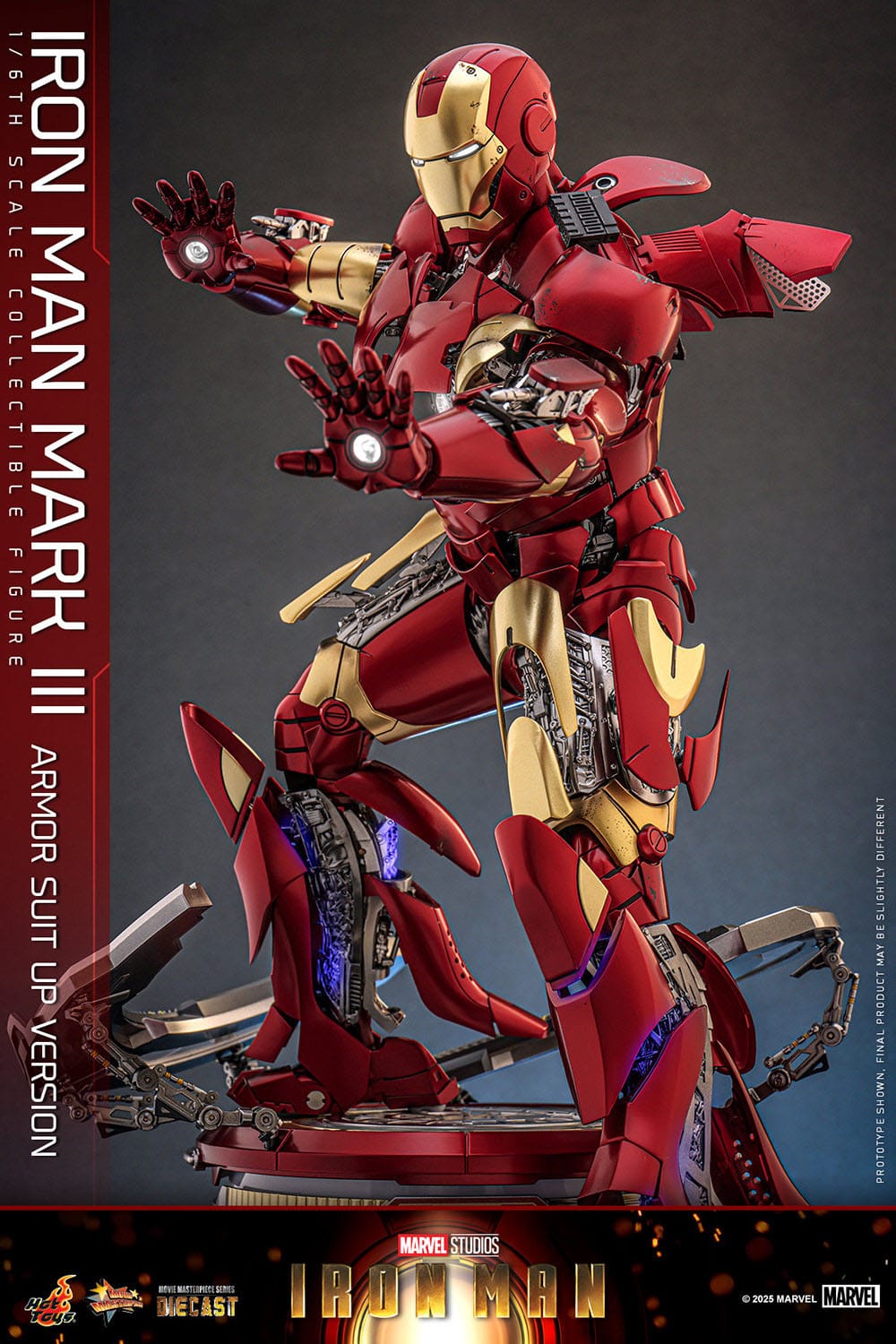 Iron Man: Iron Man Mark III (Suit Up Armor Version): 1/6th Action Figure: Hot Toys Hot Toys