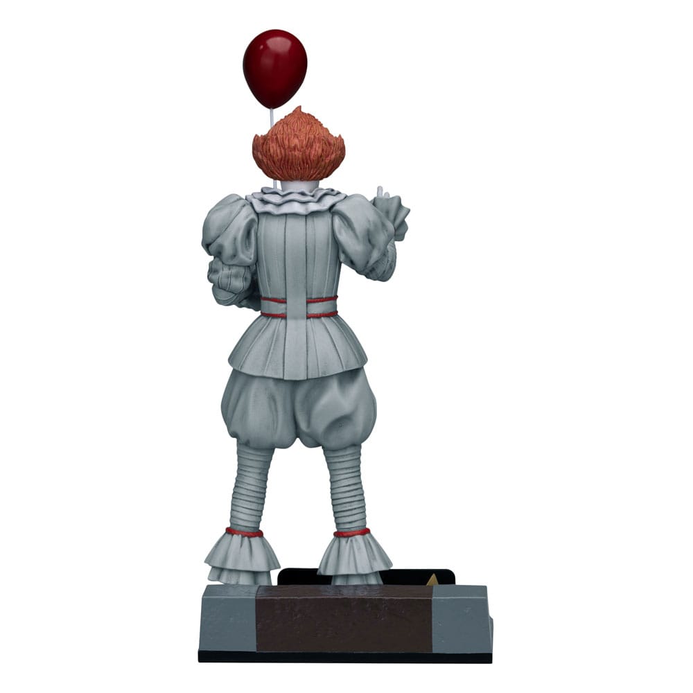 It Chapter Two D-Stage PVC Statue Pennywise 15 cm - Beast Kingdom Toys Statues