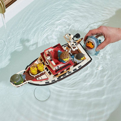 Jaws: Vehicle Orca Boat Bundle Set: Tubbz - Numskull Statue