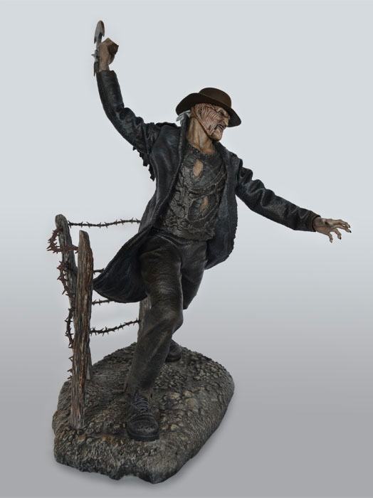 Jeepers Creepers Statue 1/4 Creeper 58 cm - Hollywood Collectibles Group Statues
