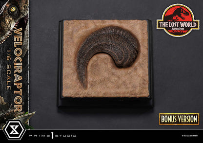 Jurassic Park: The Lost World: Velociraptor (Bonus Ver.): Legacy Museum Collection 1/6 Scale Limited Edition Statue - Prime 1 Studio Statue