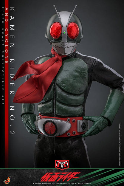 Kamen Rider: Kamen Rider No. 2 and Cylone: 1/6 Set - Hot Toys Action Figures
