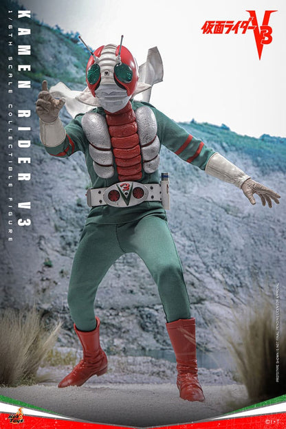 Kamen Rider V3: Kamen Rider V3: 1/6 Scale Action Figure - Hot Toys Action Figure