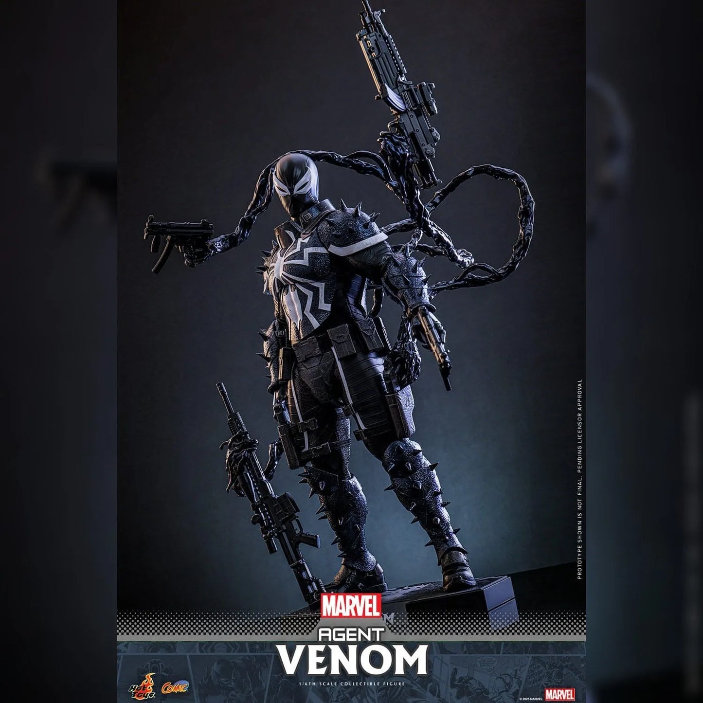 Marvel Comics: Agent Venom: 1/6th Scale Action Figure - Hot Toys Action Figure