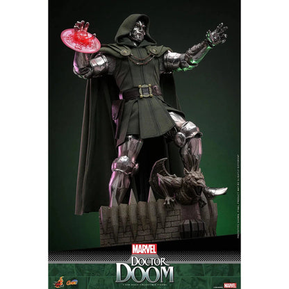 Marvel Comics: Doctor Doom: CMS022 - Hot Toys Action Figure