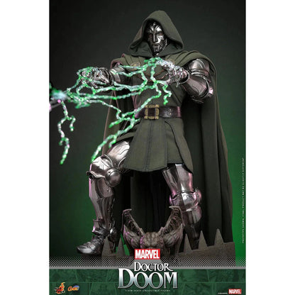 Marvel Comics: Doctor Doom: CMS022 - Hot Toys Action Figure