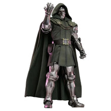 Marvel Comics: Doctor Doom: CMS022 - Hot Toys Action Figure