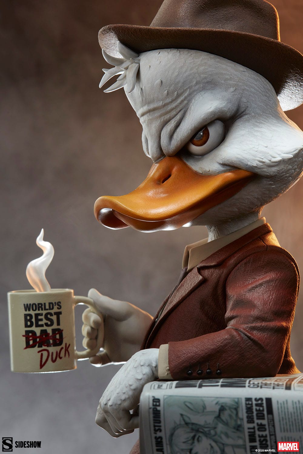 Marvel Comics: Howard the Duck: Premium Format Statue - Sideshow Collectibles Statue
