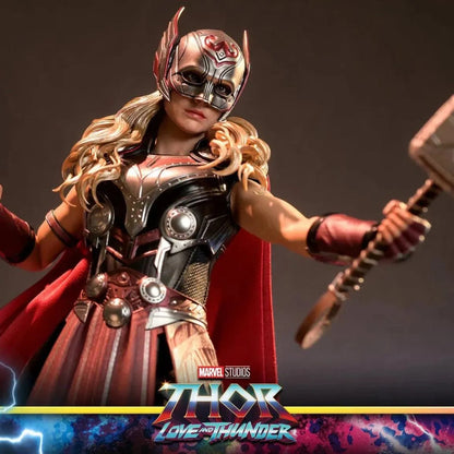 Mighty Thor: Thor: Love & Thunder: MMS663 - Hot Toys Action Figure