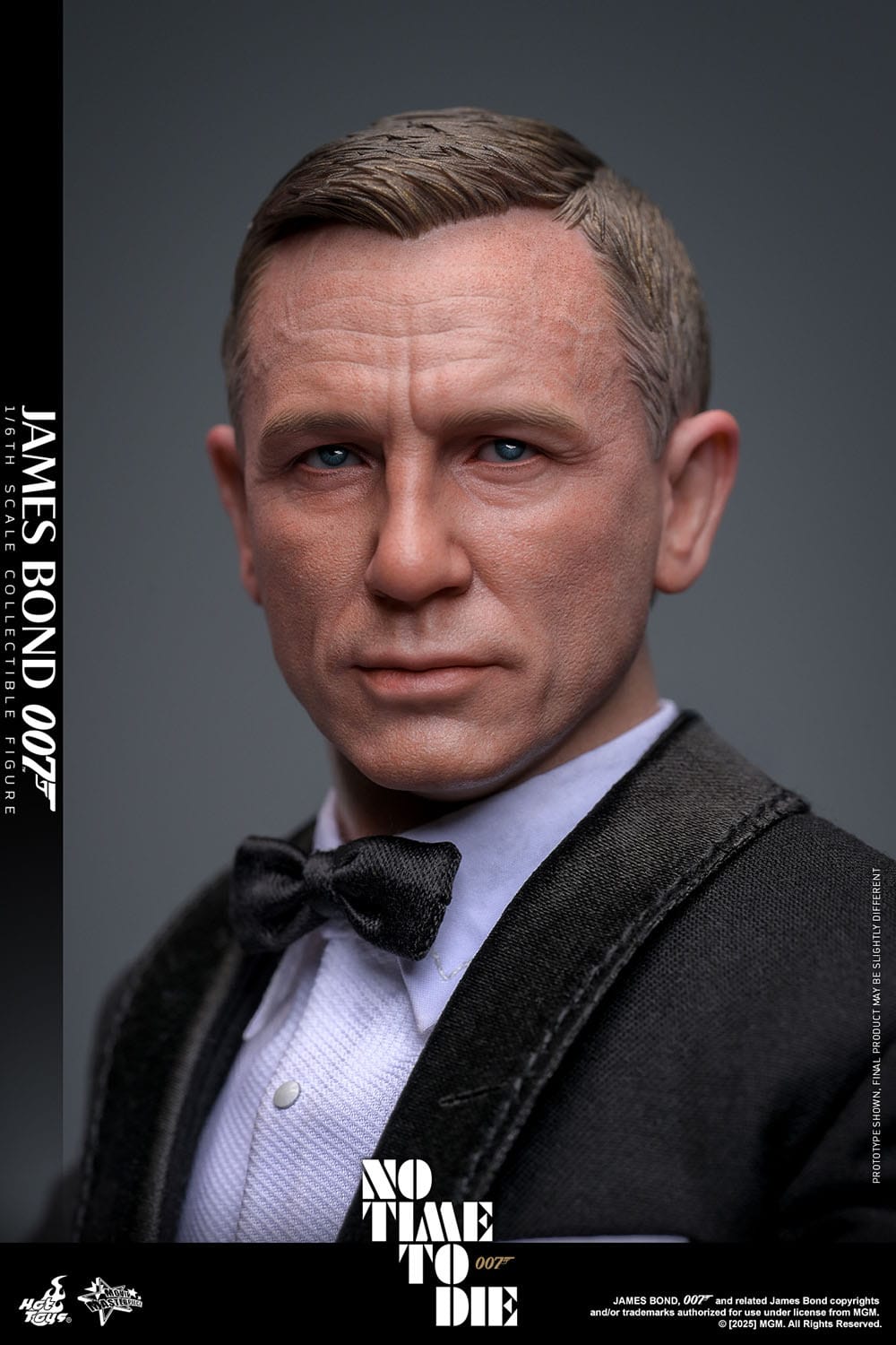 No Time To Die: James Bond: 1/6th Scale Action Figure - Hot Toys Action Figure