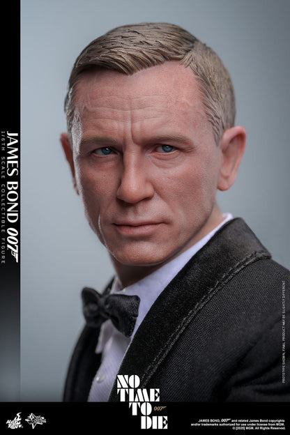 No Time To Die: James Bond: 1/6th Scale Action Figure - Hot Toys Action Figure