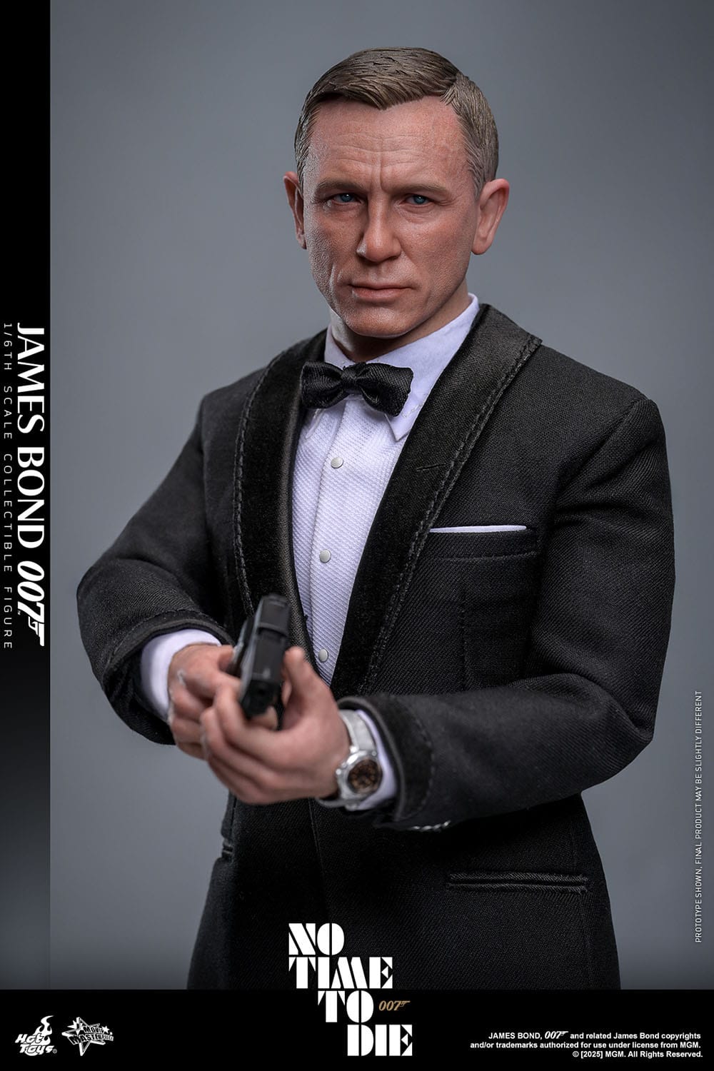 No Time To Die: James Bond: 1/6th Scale Action Figure - Hot Toys Action Figure