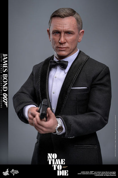 No Time To Die: James Bond: 1/6th Scale Action Figure - Hot Toys Action Figure