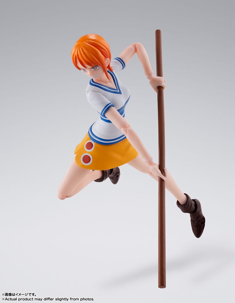 One Piece S.H. Figuarts Action Figure Nami Romance Dawn 14 cm - Bandai Tamashii Nations Action Figures