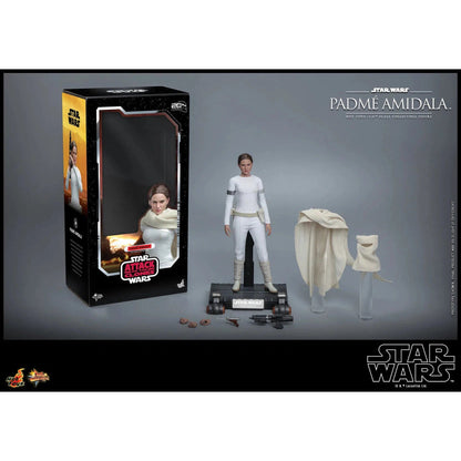Padme Amidala: Star Wars Episode II: Attack Of The Clones - Hot Toys Action Figure