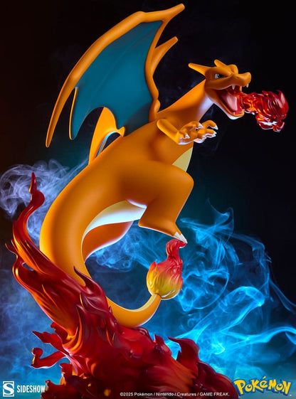 Pokémon: Charizard: Statue - Sideshow Collectibles Statue