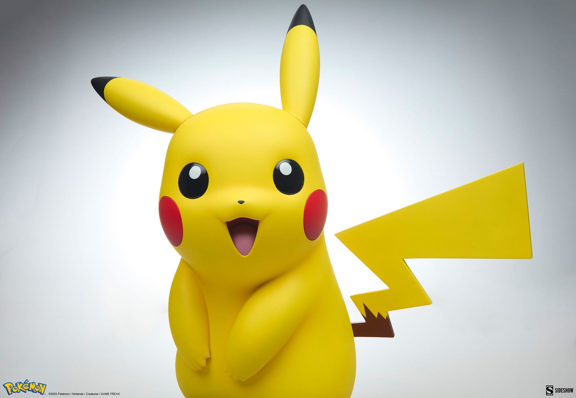 Pokemon: Pikachu: Life-Sized Statue - Sideshow Collectibles Statue