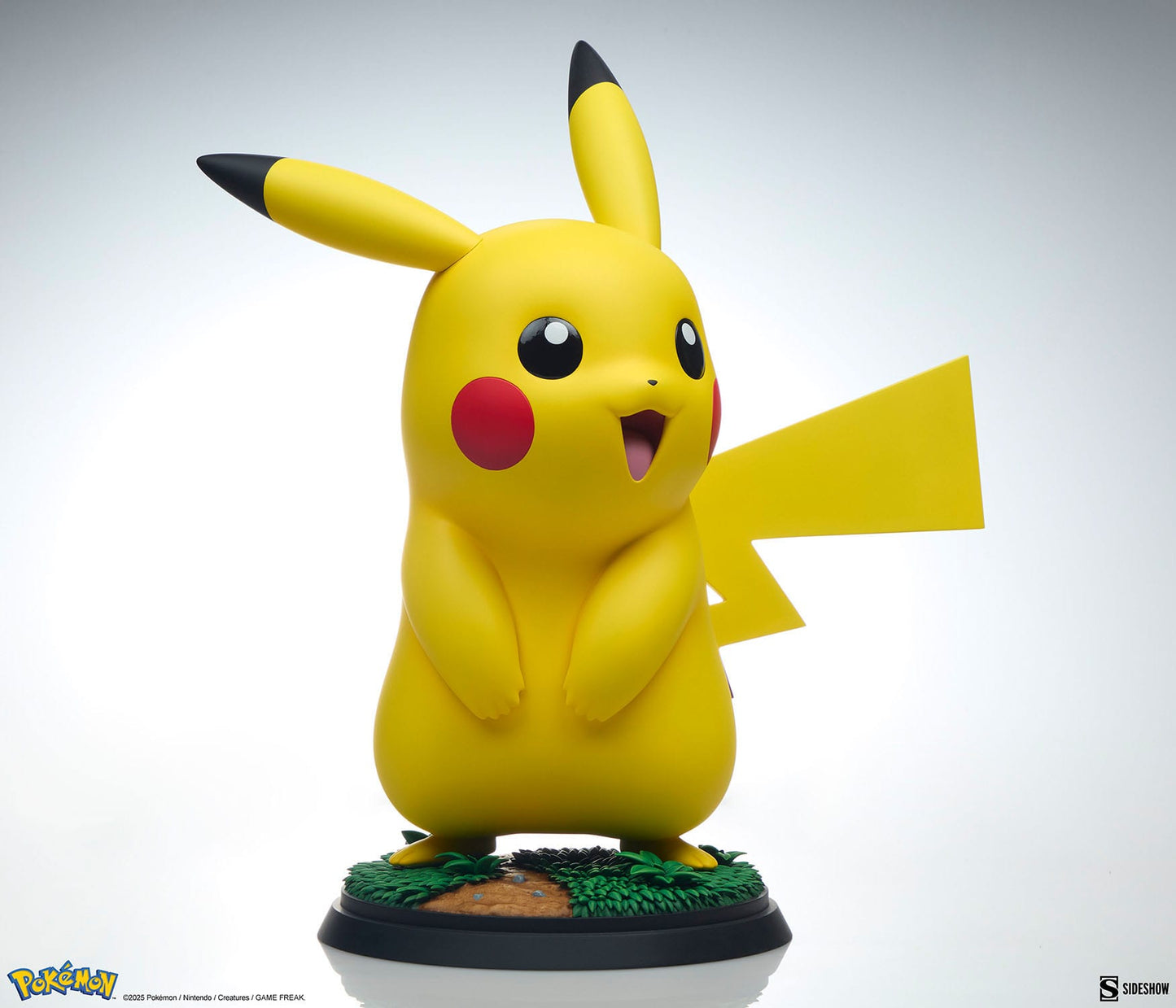 Pokemon: Pikachu: Life-Sized Statue - Sideshow Collectibles Statue