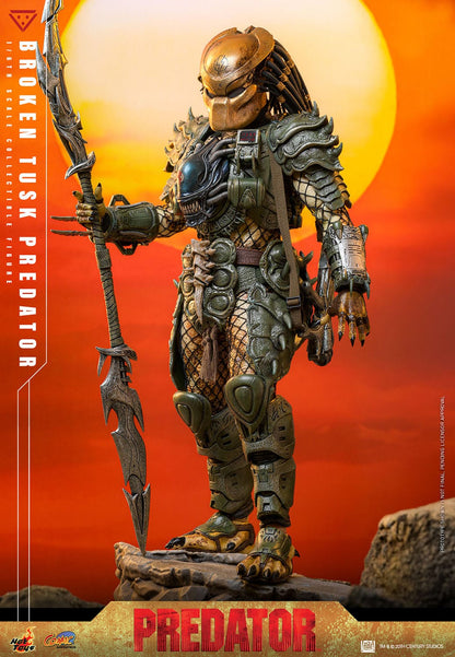 Predator: Broken Tusk Predator: 1/6th - Hot Toys Action Figures