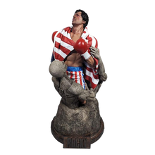 Rocky IV: Rocky Balboa: 1/4 Statue - Hollywood Collectibles Group Statue