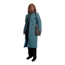 Star Trek: Next Generation: Dr. Beverly Crusher: Standard Version: Sixth Scale Figure EXO-6