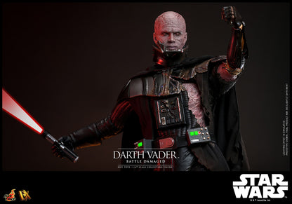 Star Wars: Darth Vader: Battle Damaged: DX45: Hot Toys Hot Toys