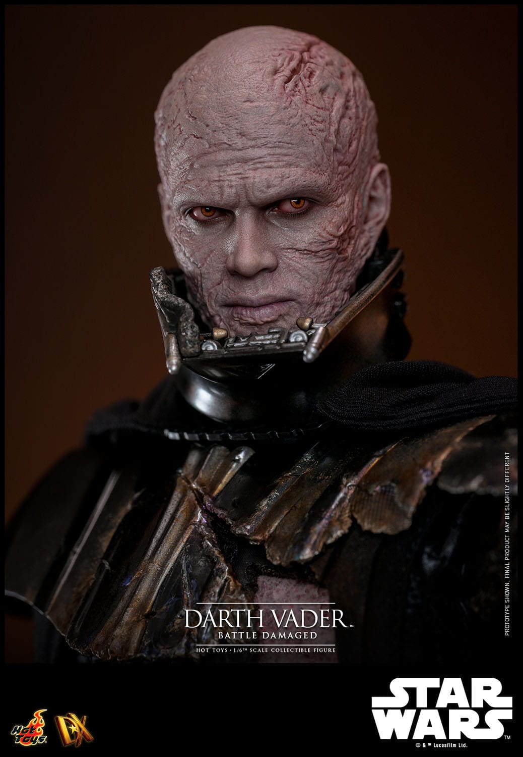 Star Wars: Darth Vader: Battle Damaged: DX45: Hot Toys Hot Toys