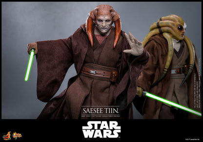 Star Wars: Episode III: Revenge Of The Sith: Saesee Tiin: 1/6th Scale Action Figure - Hot Toys Action Figure