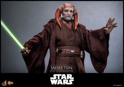Star Wars: Episode III: Revenge Of The Sith: Saesee Tiin: 1/6th Scale Action Figure - Hot Toys Action Figure