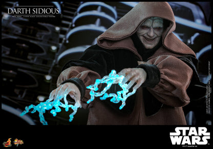 Star Wars: Episode III: Revenge of the Sith: Darth Sidious: Hot Toys Hot Toys