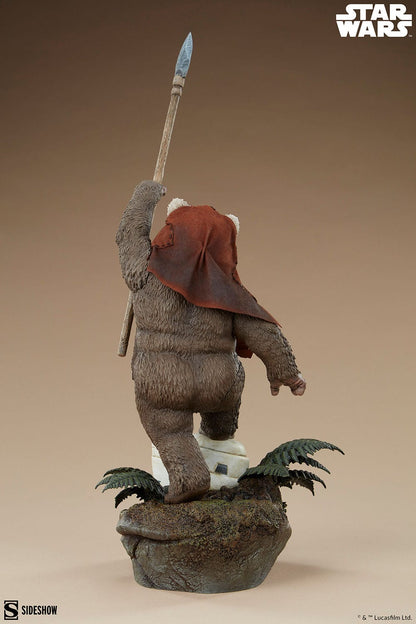 Star Wars Episode VI: Return Of The Jedi: Wicket: Premium Format Statue - Sideshow Collectibles Statue