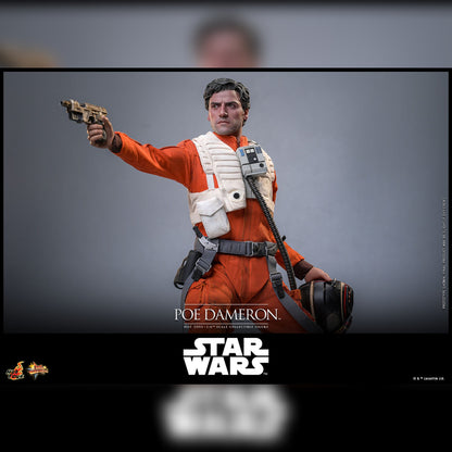 Star Wars: Episode VII: The Force Awakens: Poe Dameron: 1/6th Action Figure - Hot Toys Action Figure