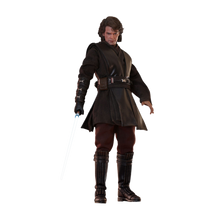 Star Wars: Revenge Of The Sith: Anakin Skywalker: 1/6th - Hot Toys Action Figures