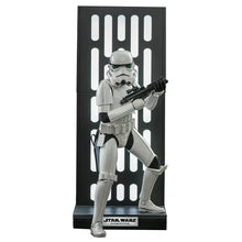 Star Wars: Stromtrooper with Death Star Enviroment: Sixth Scale Hot Toys